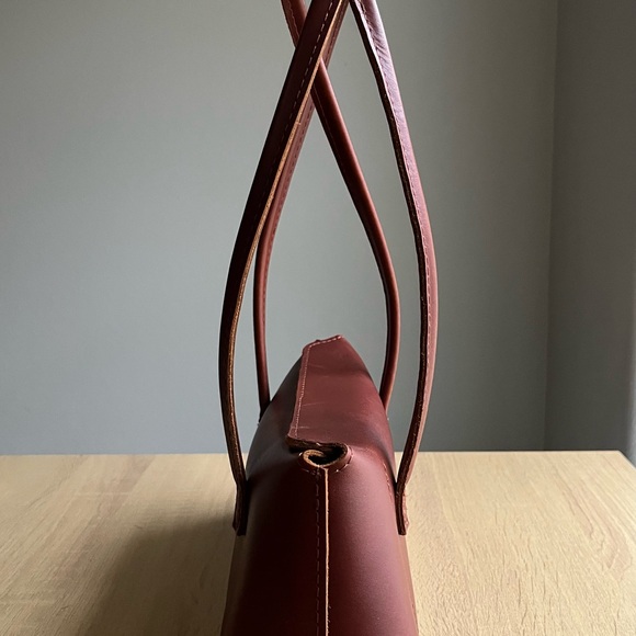 Portland Leather Amelie Chestnut Shoulder Bag - Picture 5 of 8